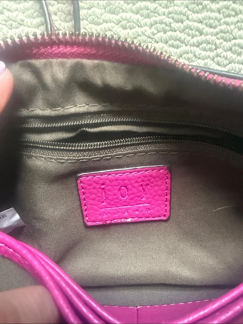 N/A stylish fuchsia